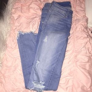 American Eagle light wash jeans
